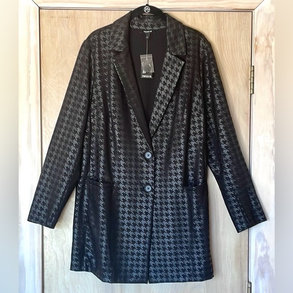 Torrid Studio Luxe Ponte Blazer Jacket 2X (18/20) Black Houndstooth NWT - Picture 1 of 10